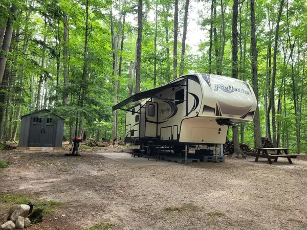 257 W Forest, Leroy, MI 49655