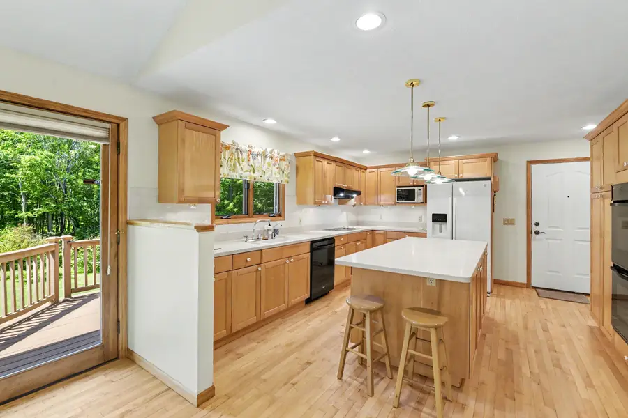 1225 Fernwood DR, Grawn, MI 49637 - #3