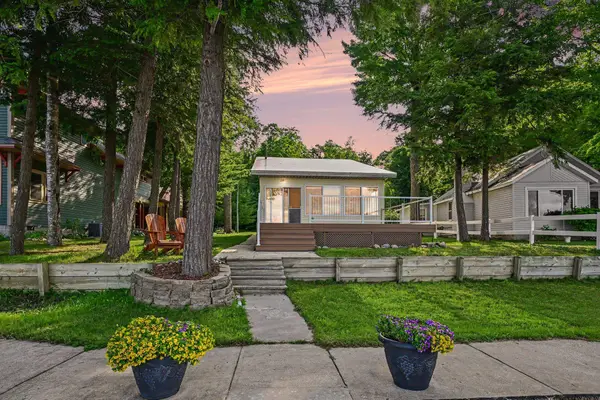 4791 E Shore Drive NE, Kalkaska, MI 49646