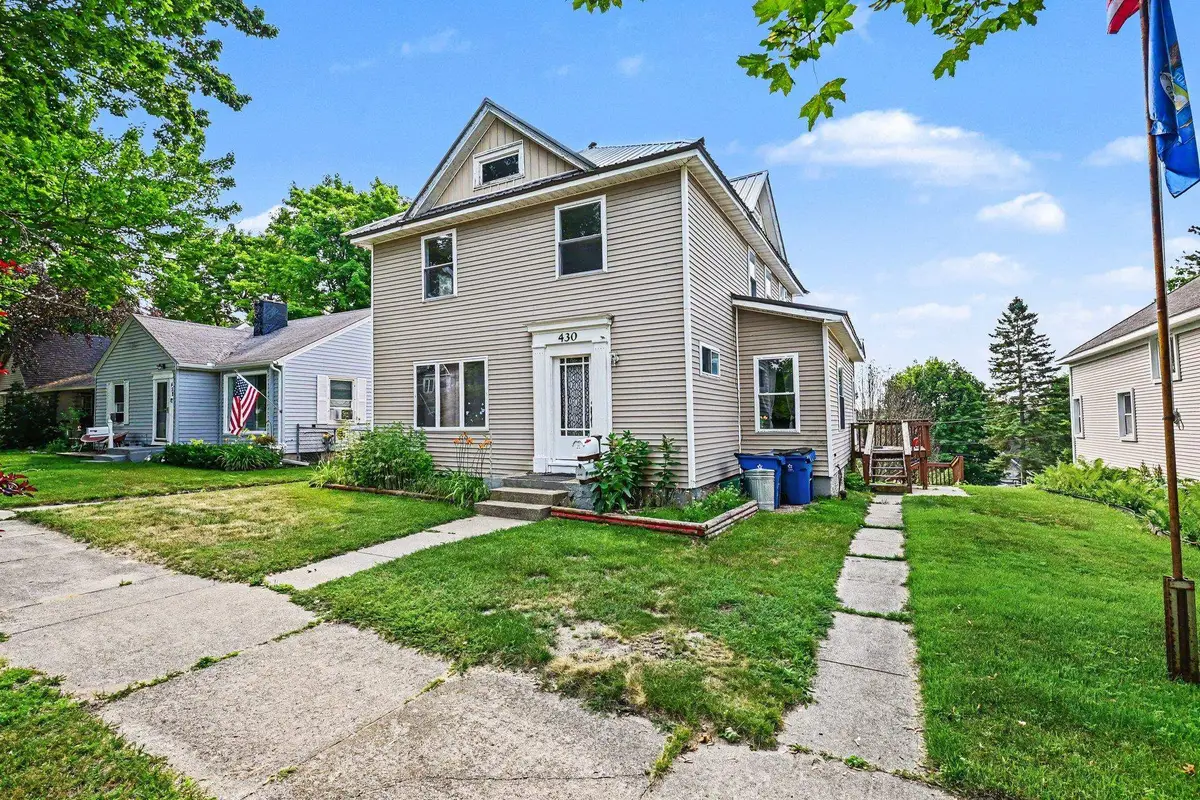 430 E Bremer ST, Cadillac, MI 49601 - #1