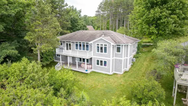 7267 Fredonia, Beulah, MI 49617
