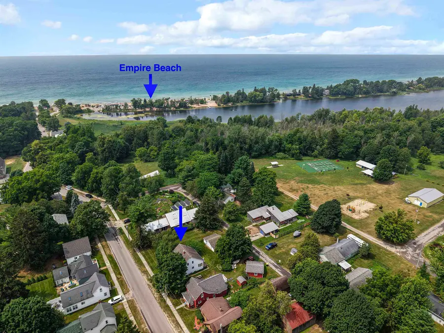 10176 Niagara, Empire, MI 49630 - #2