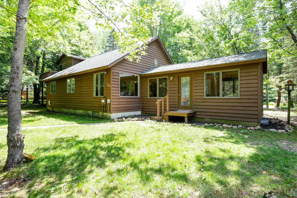 15570 Betsie River, Thompsonville, MI 49683 - #1