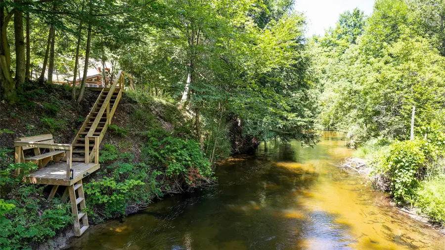 15570 Betsie River, Thompsonville, MI 49683 - #2