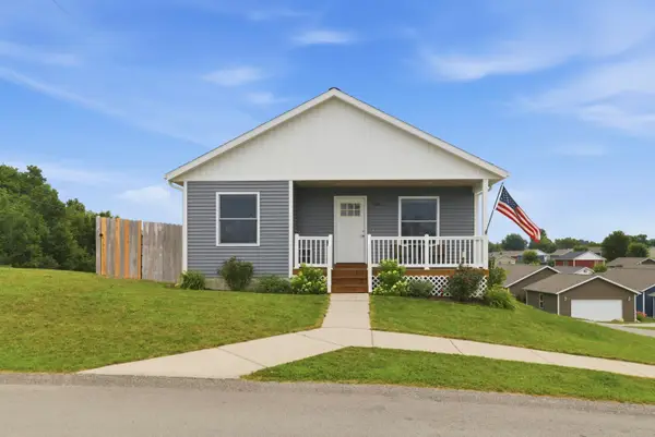 936 Sienna ST, TraverseCity, MI 49686