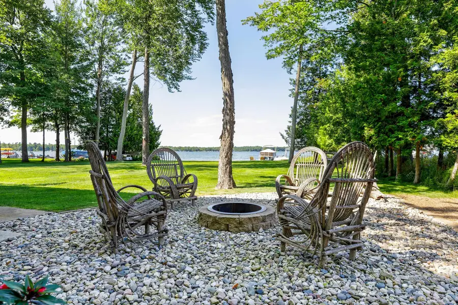4115 Birch DR, Honor, MI 49640 - #3