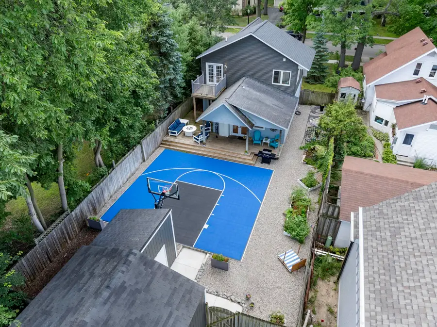 723 Washington, Traverse City, MI 49686 - #2
