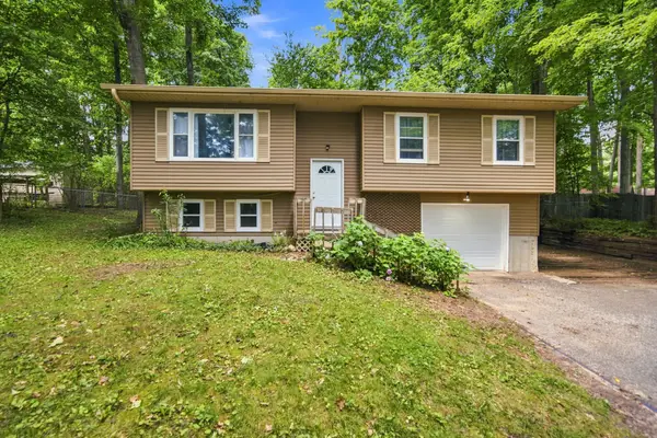 212 S Four Mile, TraverseCity, MI 49696