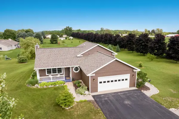 7874 E Longbranch, TraverseCity, MI 49684