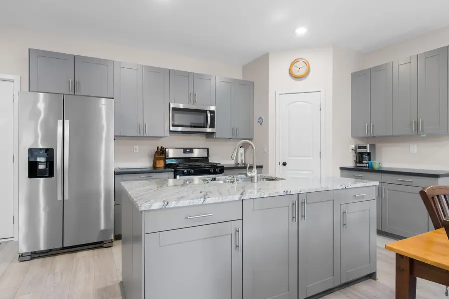939 Grant ST, Traverse City, MI 49686 - #2