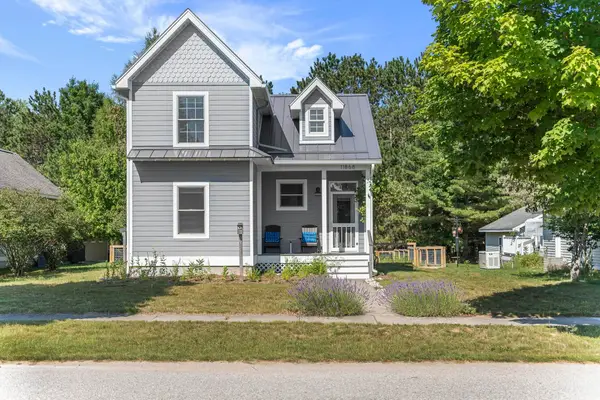 11868 S Ontario, Empire, MI 49630