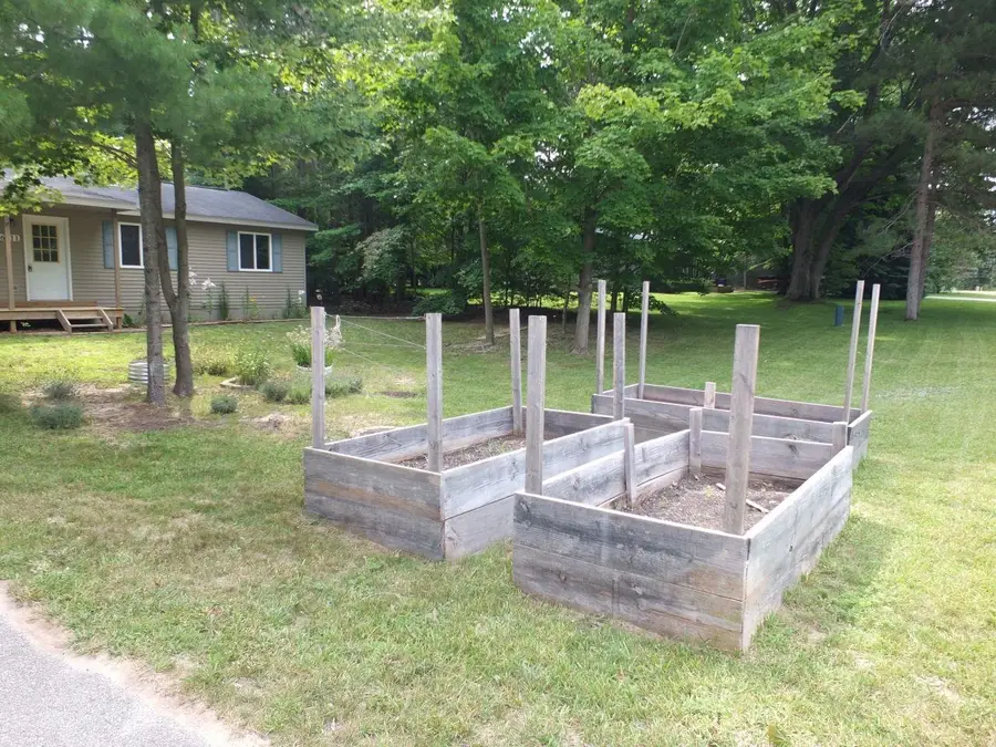 6211 Bellows Lake RD, Hardwood Acres, MI 49650 - #2