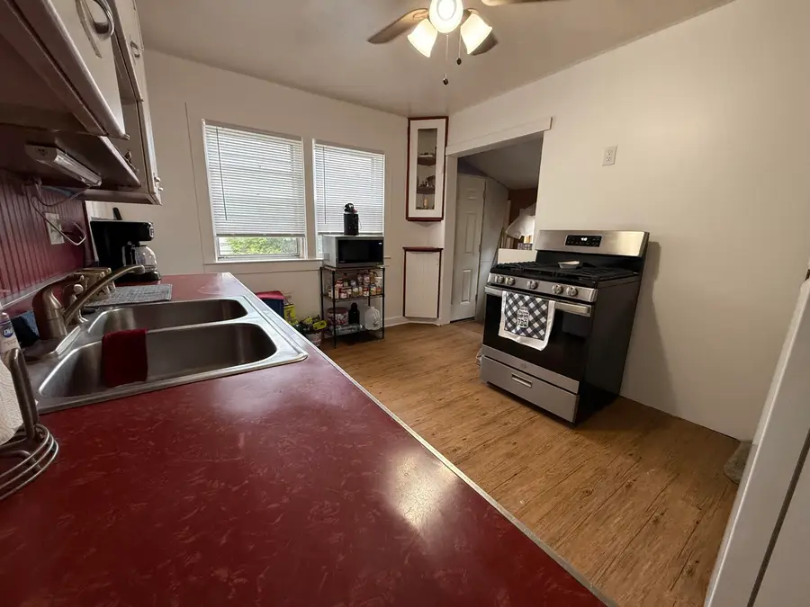 717 E Garfield ST, Cadillac, MI 49601 - #3