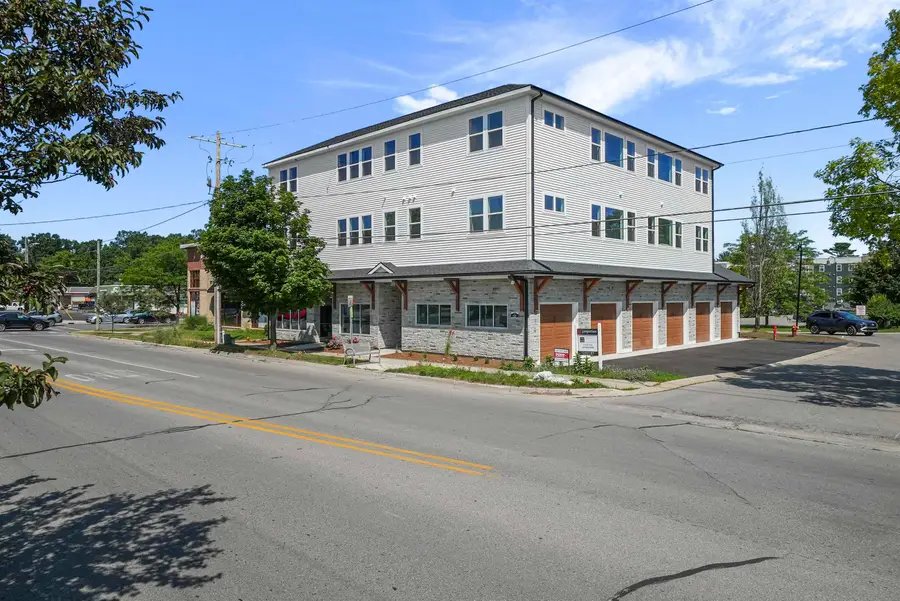 1109 S Carver, Traverse City, MI 49686 - #3