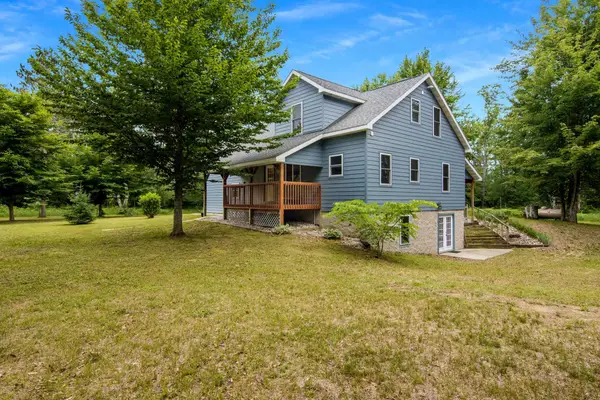 16514 Vondra, Thompsonville, MI 49683