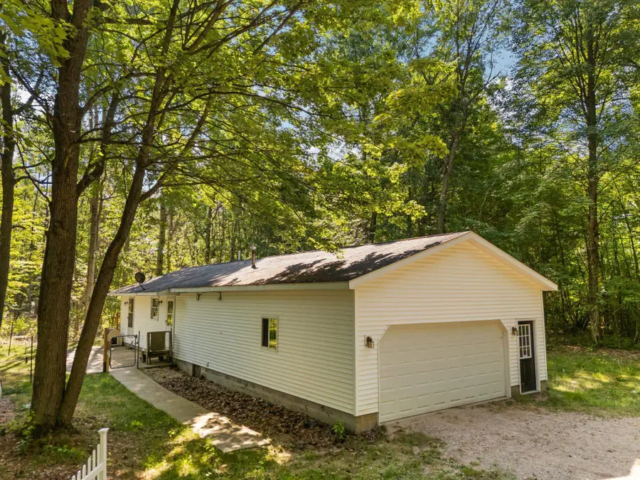 18150 Stronach Dam, Wellston, MI 49689 - #2