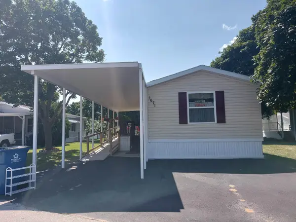 1671 David, TraverseCity, MI 49686