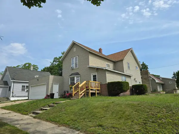 615 Maple, Cadillac, MI 49601