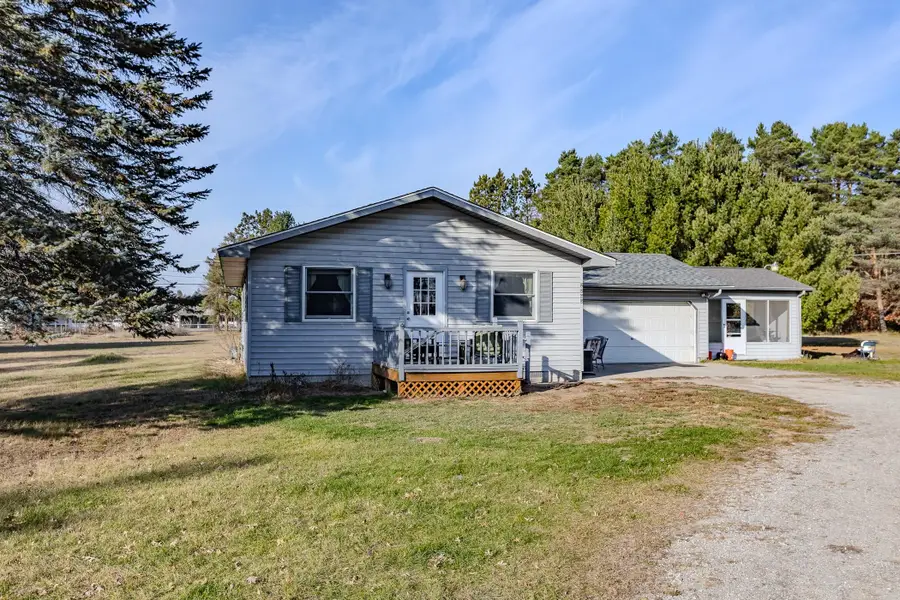 2265 Michigan AVE, Prescott, MI 48756 - #2