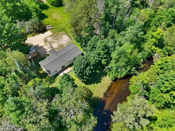 5244 NW Westhaven, RapidCity, MI 49676