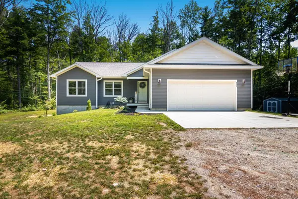 4893 S Betsie River, Interlochen, MI 49643