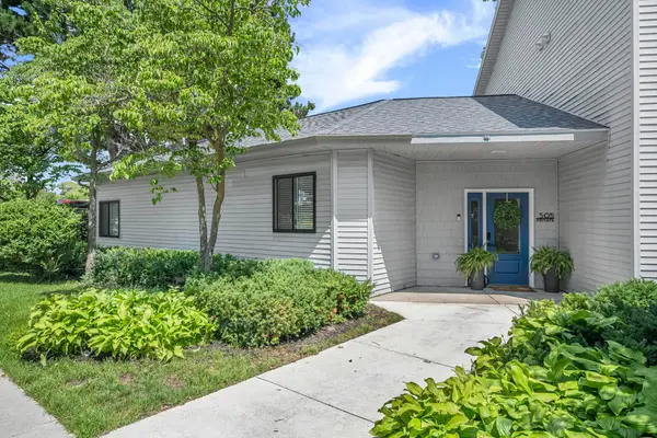 505 Riverine, TraverseCity, MI 49684