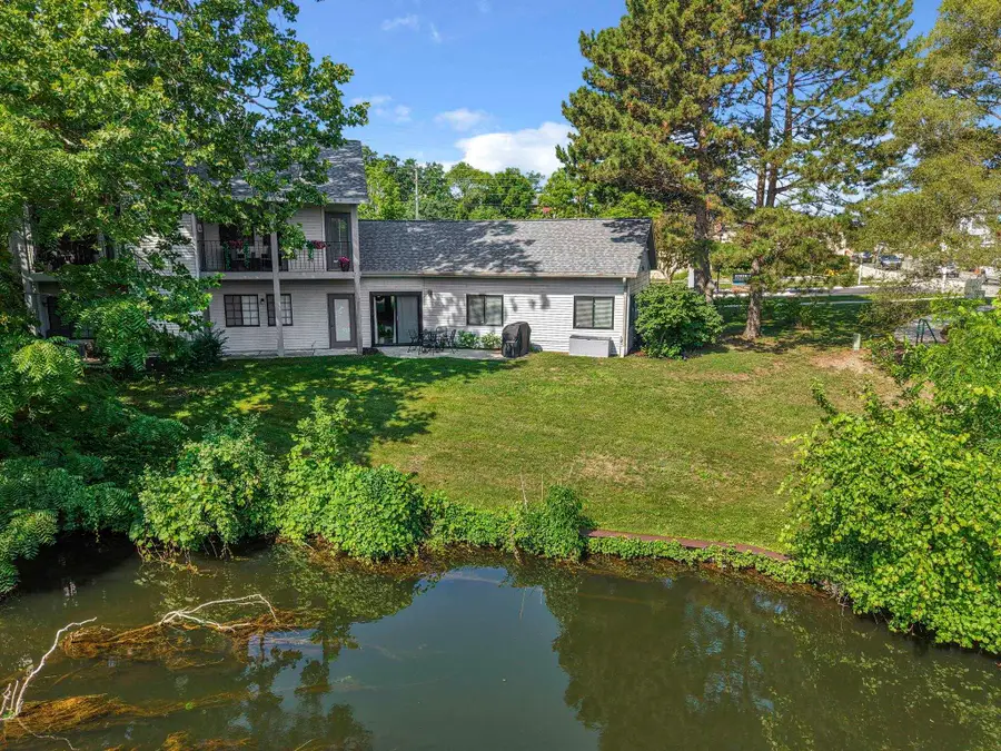 505 Riverine, Traverse City, MI 49684 - #2