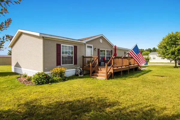 808 Yarrow, TraverseCity, MI 49685