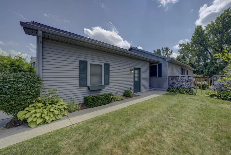 3947 Creekside DR, Garfield, MI 49684 - #2