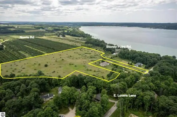 00 E Lovers LN, SuttonsBay, MI 49682