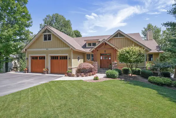 875 S Nanagosa, SuttonsBay, MI 49682
