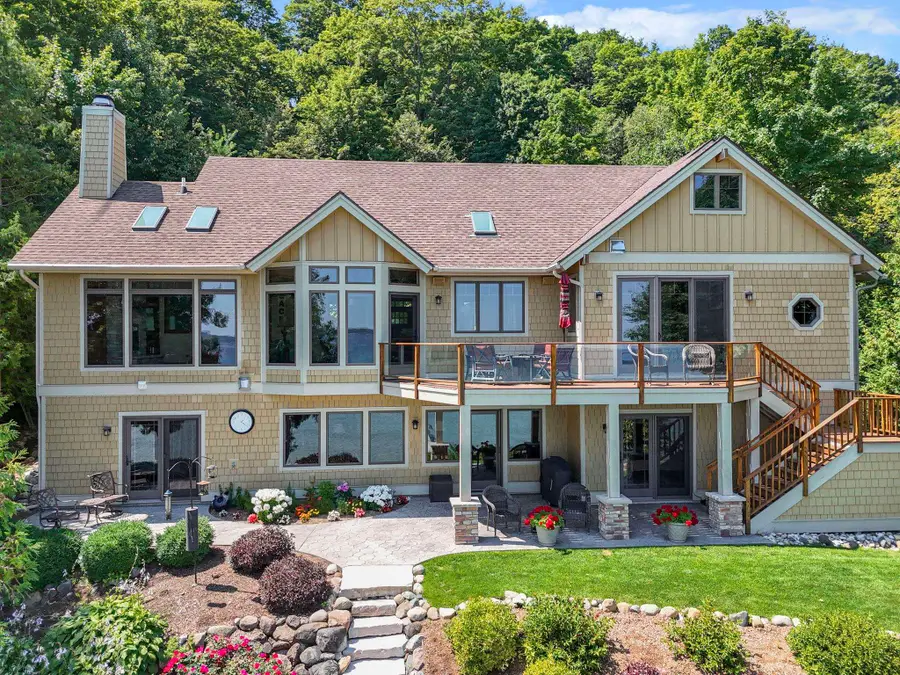 875 S Nanagosa, Suttons Bay, MI 49682 - #2