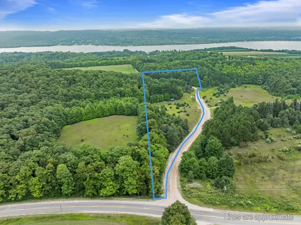 Parcel A E Lavassar, LakeLeelanau, MI 49653