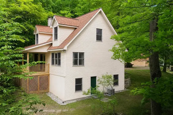 17806 N Sweet Lake, LakeAnn, MI 49650
