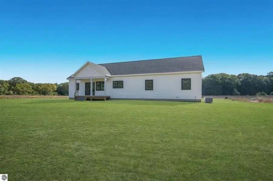 1770 Mary Lou, Interlochen, MI 49643 - #3