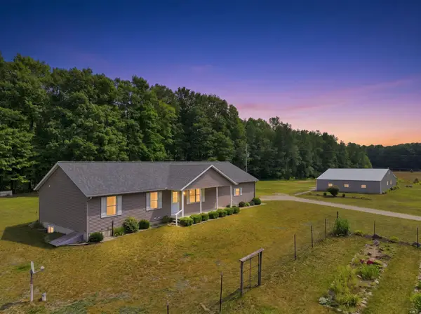 275 S 35 RD, Cadillac, MI 49601