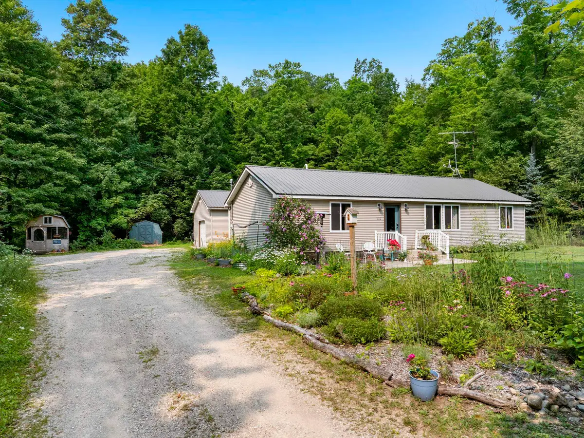 3652 S Schomberg, Cedar, MI 49621 - #1