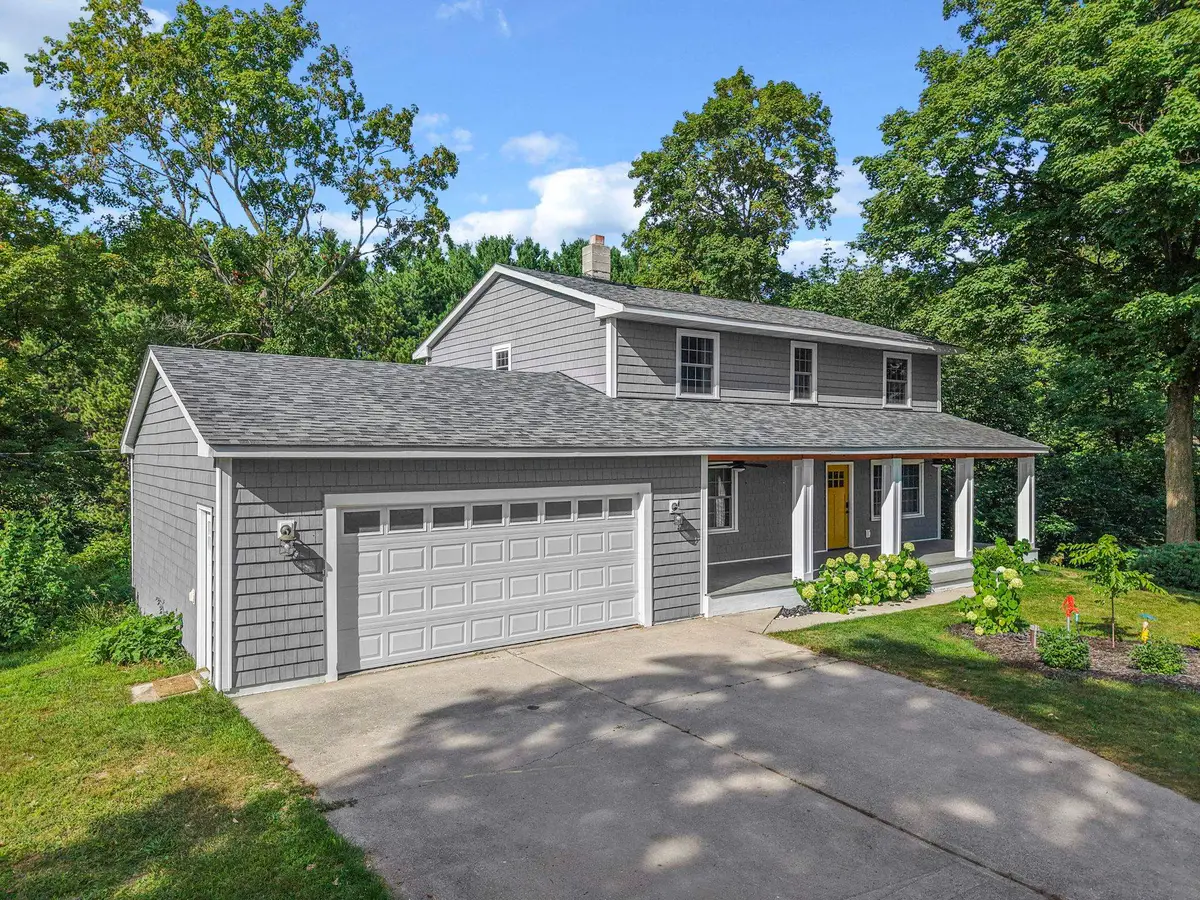 7481 E Lincoln, Elmwood, MI 49684 - #1