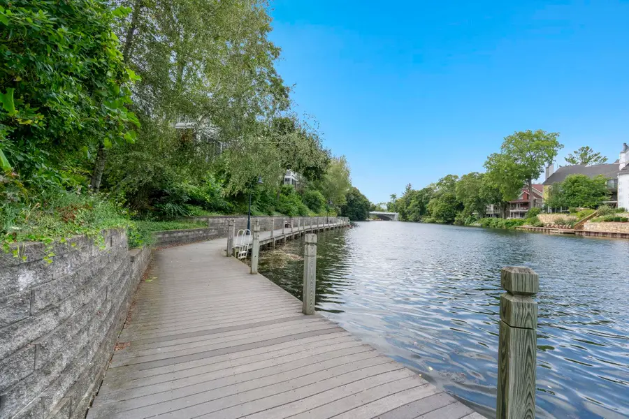 220 Midtown DR, Traverse City, MI 49684 - #2
