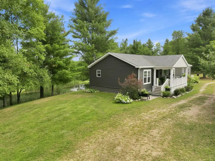 21222 21 Mile, Tustin, MI 49688 - #3