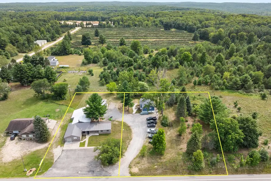 7228 S M-88, Bellaire, MI 49615 - #2