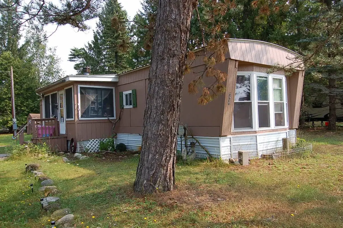 6208 W Broadway, Caldwell, MI 49651 - #1