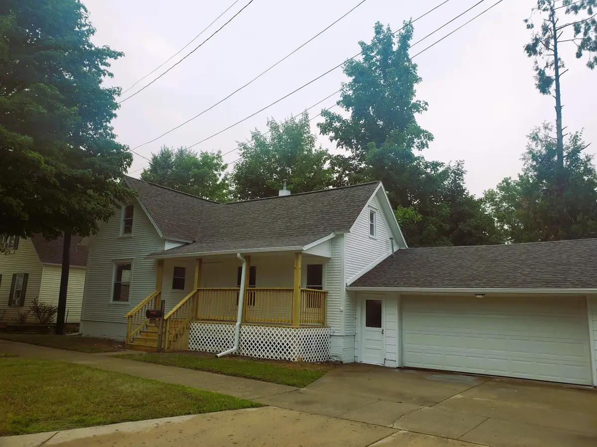 415 Shelby ST, Cadillac, MI 49601 - #1