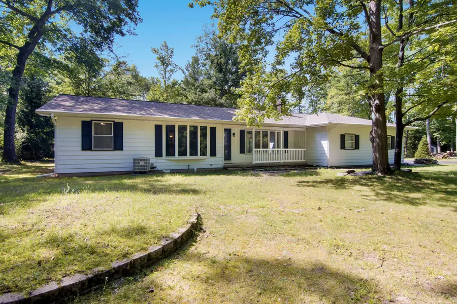5896 Betsie River RD, Interlochen, MI 49643 - #3