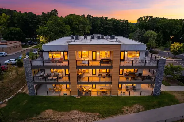 225 E Seventeenth, TraverseCity, MI 49684