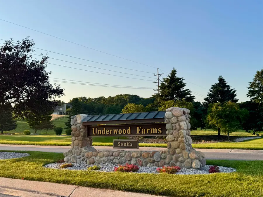 1 Cavalieri, Traverse City, MI 49686 - #2