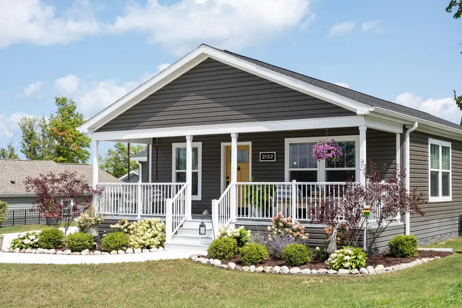 2132 Vista View, East Bay, MI 49686 - #2