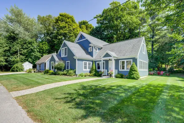 104 N Second, Leland, MI 49654