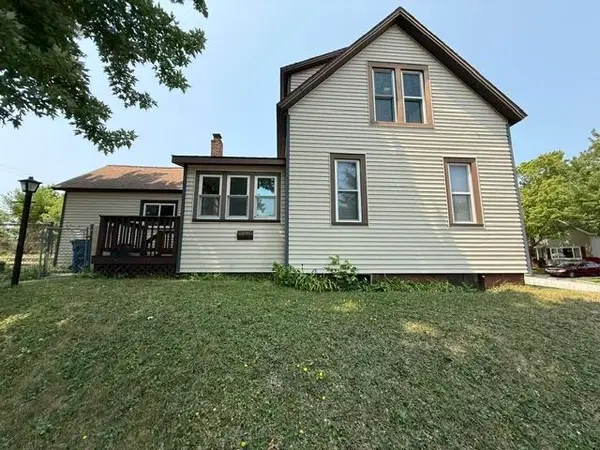 510 5th ST, Ludington, MI 49431