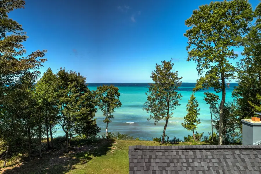 5273 E Sugarbush LN, Leland, MI 49654 - #3